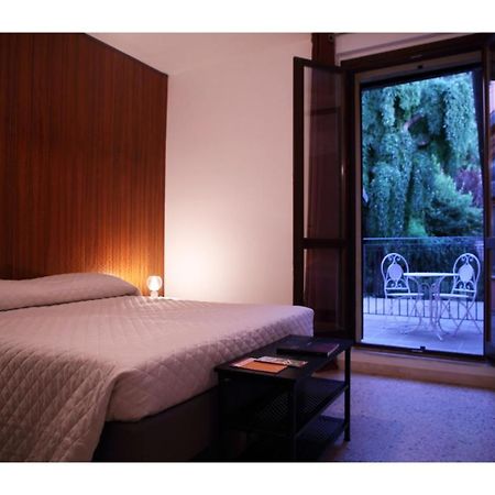Casa Vacanze Piazza Padella 新塞韦里诺马尔凯 外观 照片