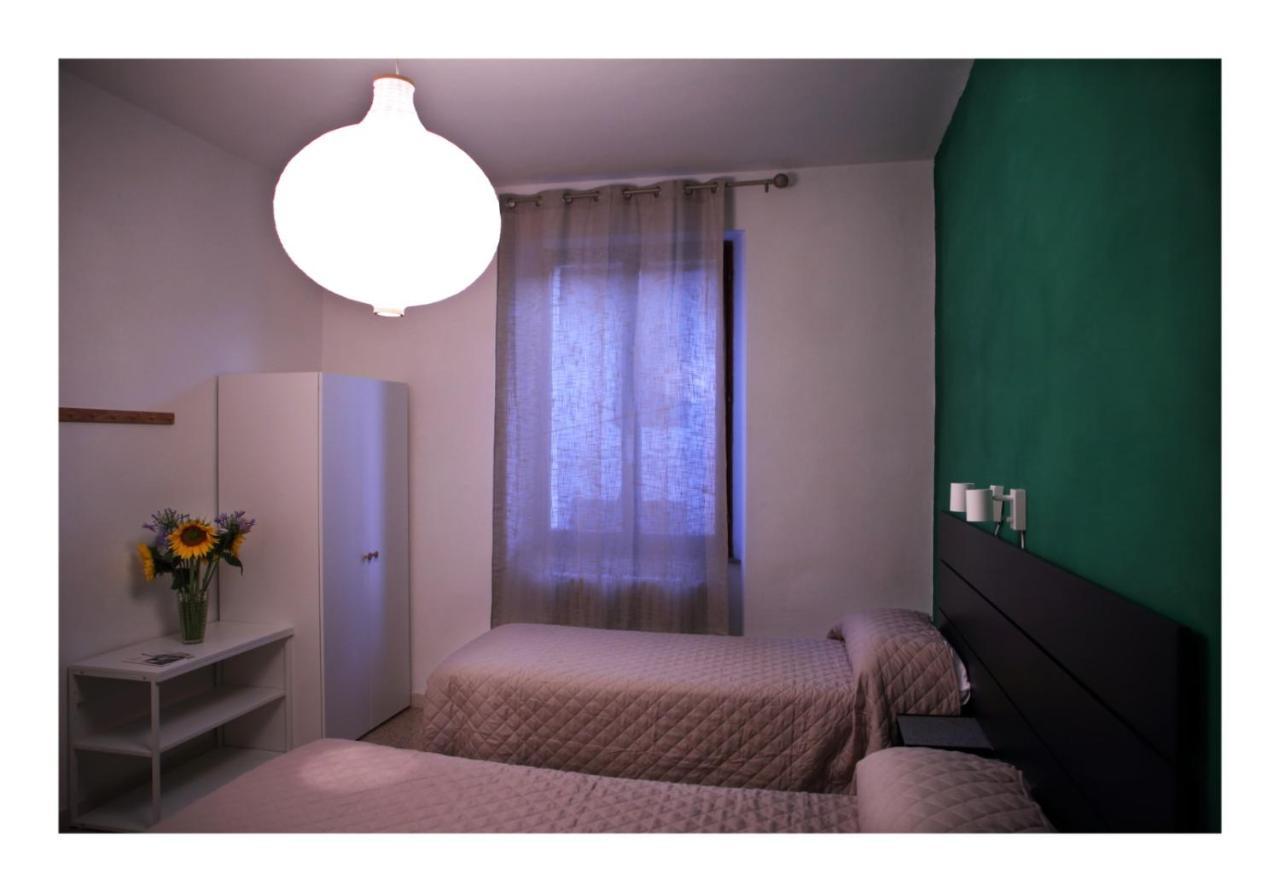 Casa Vacanze Piazza Padella 新塞韦里诺马尔凯 外观 照片